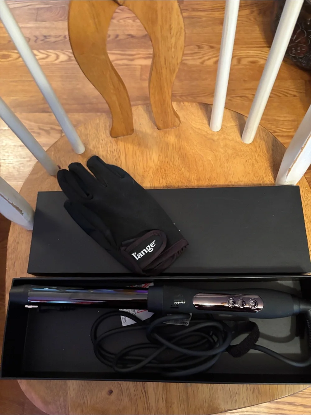 Lange  Curling Wand with Black Heat-Resistant Glove